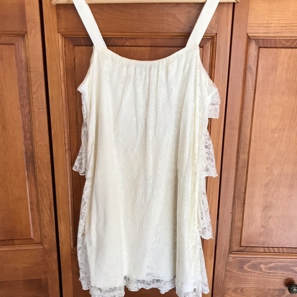 BOHO lace cream dress meduim - Picture 5 of 6